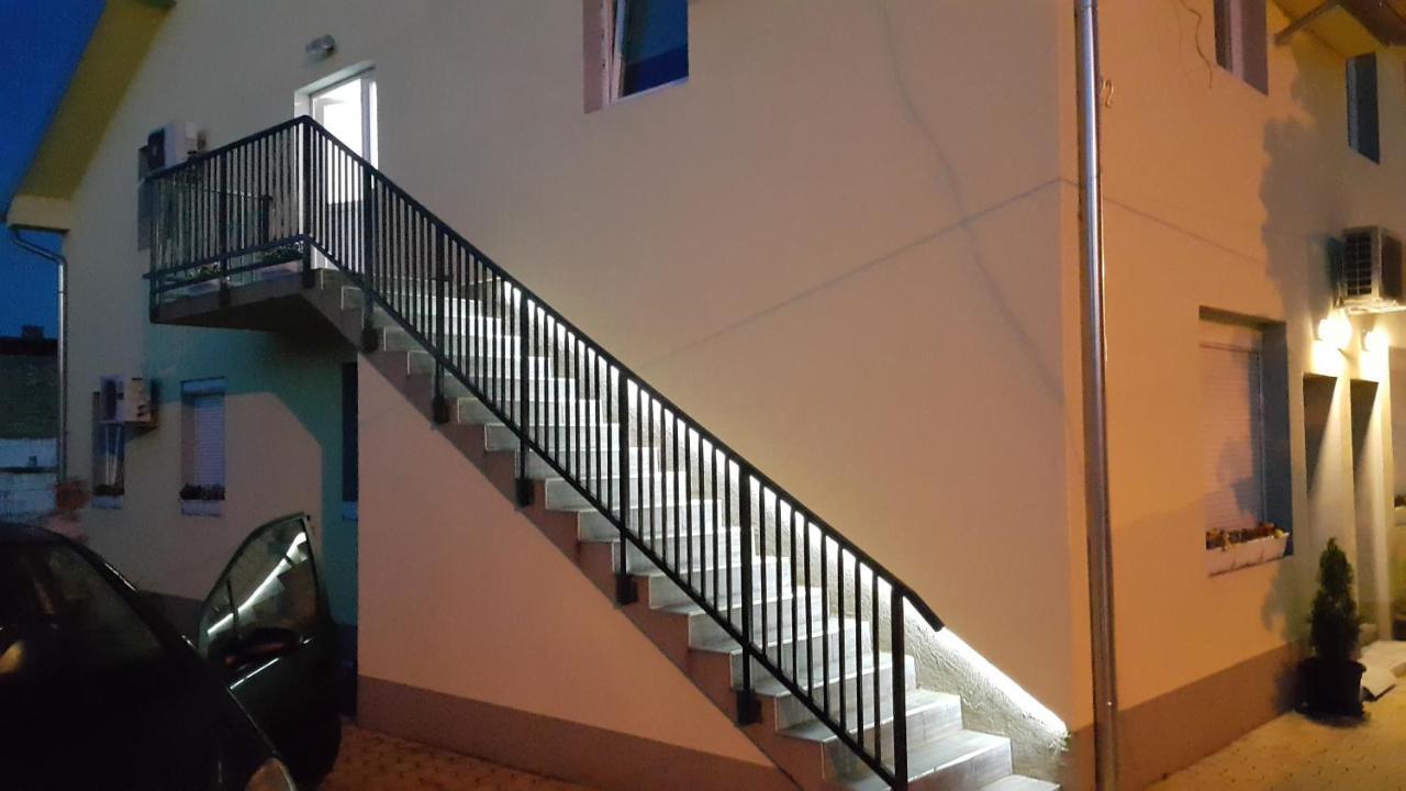 Zen Apartmani Novi Sad Dış mekan fotoğraf